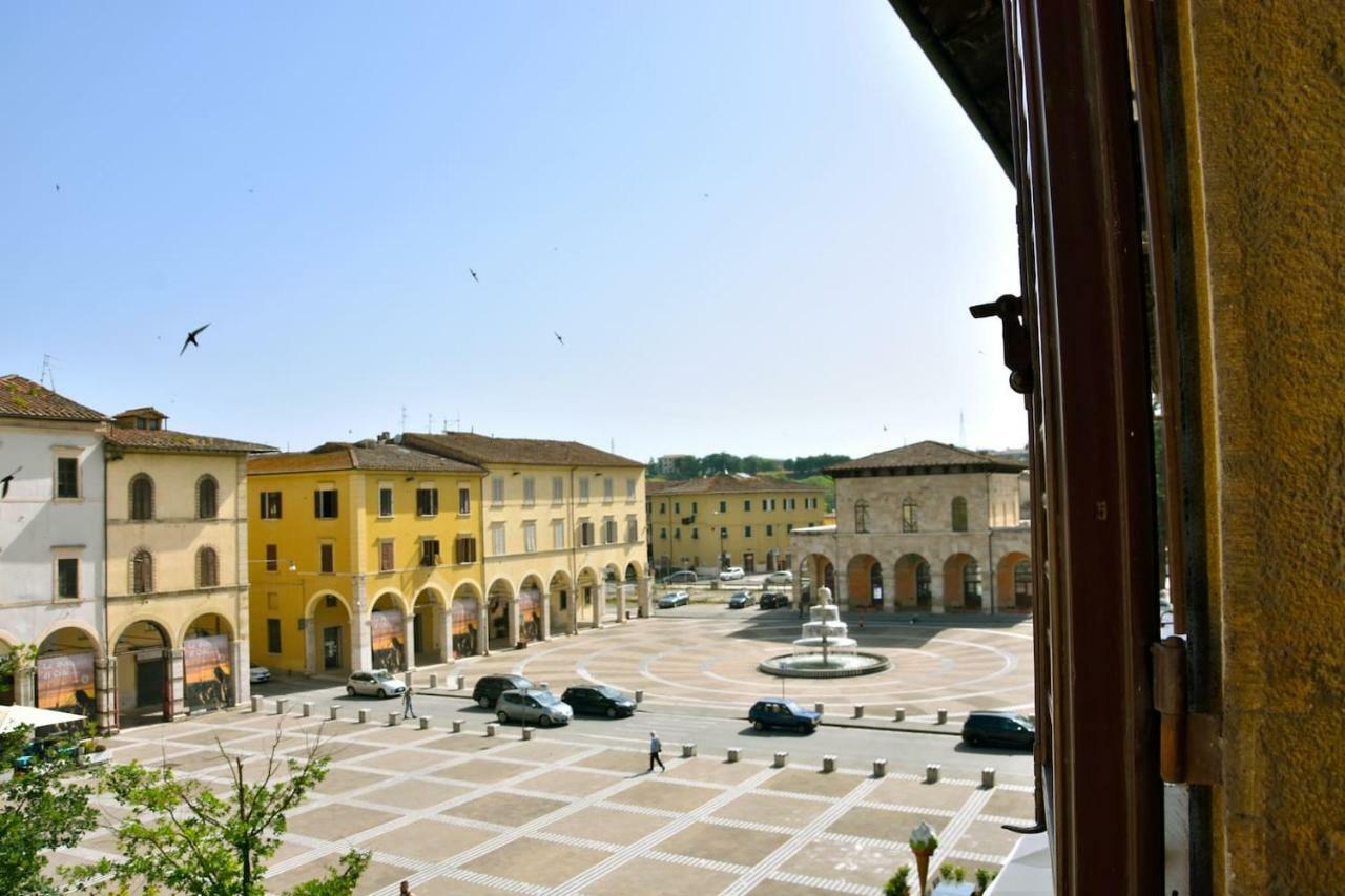 Piazza Arnolfo 1932 Apartment Colle di Val d'Elsa Exterior photo