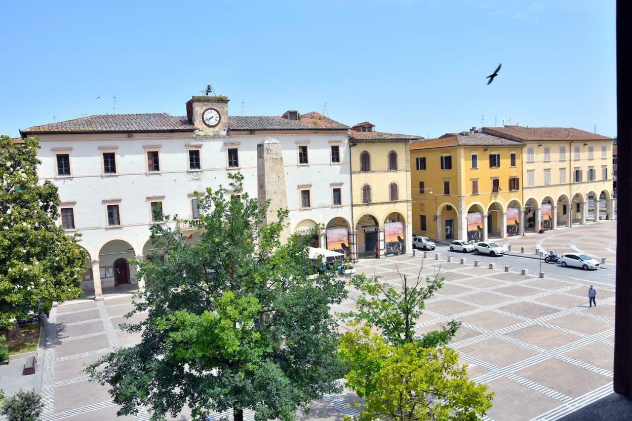 Piazza Arnolfo 1932 Apartment Colle di Val d'Elsa Exterior photo